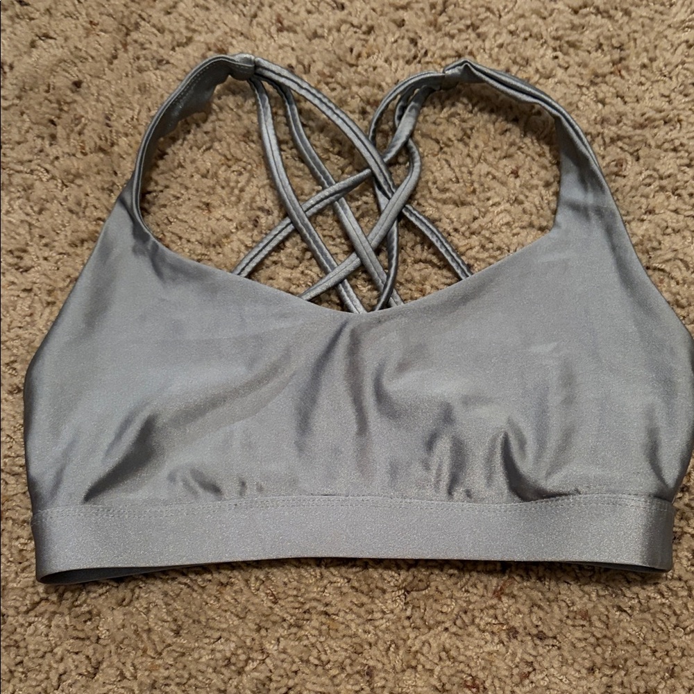 Forever 21 Shiny Silver Crisscross Sports Bra Size Medium